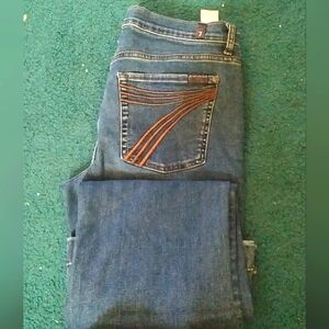 7 for all mankind there a size 31